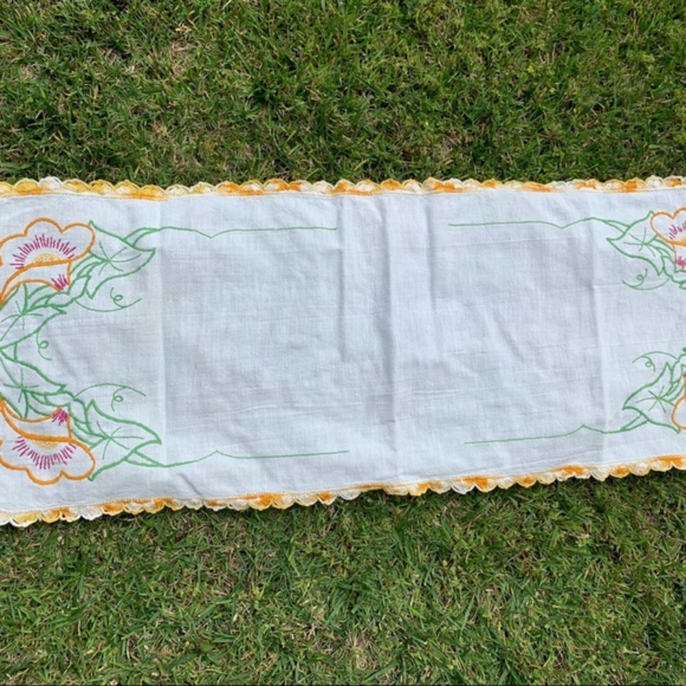 Embroidered Floral Table Runner - White and Yellow